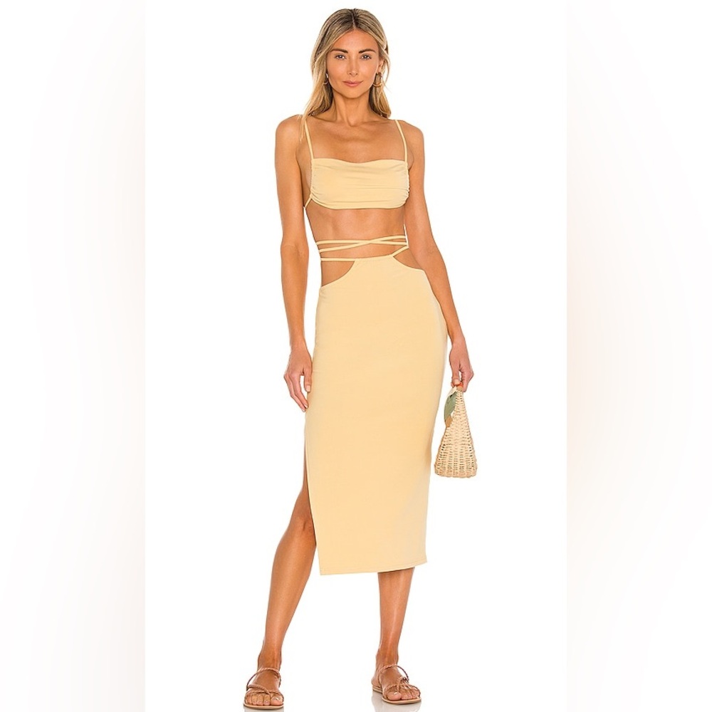 WeWoreWhat Ruched Top & Cutout Midi Skirt Set – Light Yellow (Size S)